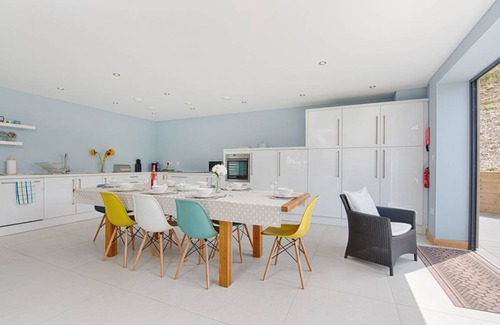 Challaborough Cottage | Cabin ∙ 4 bedrooms ∙ 8 guests