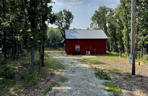 Goodson Cabin | Cabin in the Woods Near Bennett Springs and Pomme de Terre