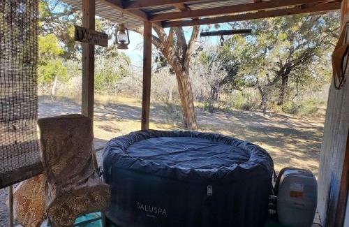 Bandera House | Cabin in the Woods under the Stars with HOT TUB