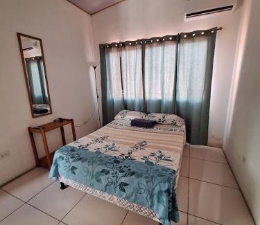 Brasilito Apartment | Cabina Privada en Segundo piso con piscina, a 2 min caminando de la playa