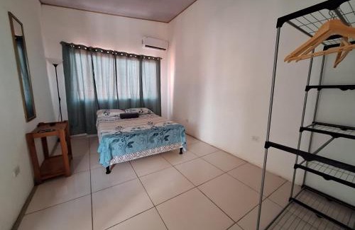 Brasilito Apartment | Cabina Privada en Segundo piso con piscina, a 2 min caminando de la playa