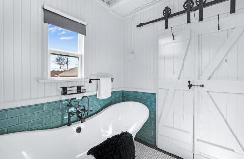 Wimberley House | Caboose on the Square