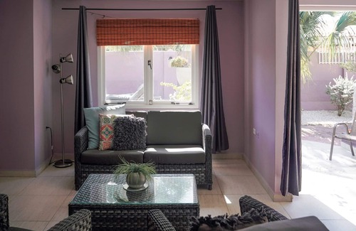 Oranjestad Apartment | Cadushi Apartments