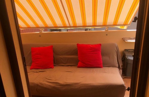 Assemini Apartment | Cagliari Elmas Airport Beautiful Mansarda