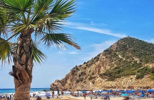 Villajoyosa Apartment | Cala de Benidorm Holidays
