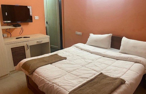 Calangute Hotel | Calangute Beach Corner