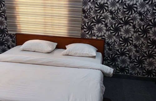Uyo Hotel | Calawazobia hotel
