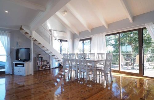 Callala Beach House | Callala Beach Shack - Pet Friendly