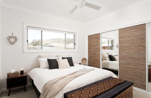 Shoal Bay Villa | CALM @ Shoal Bay - Gorgeous brand new, modern home