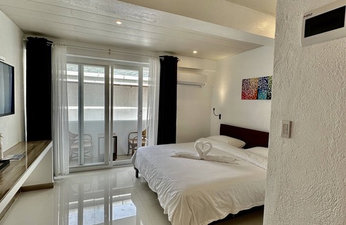 Boracay Island Resort | Calypso Beach & Dive Resort