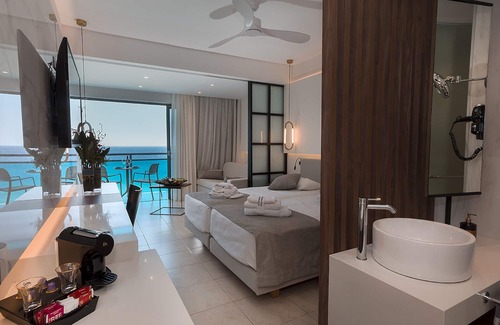 Faliraki Hotel | Calypso Beach Hotel
