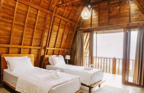 Munduk Hotel | Camaradvipa Retreat Munduk
