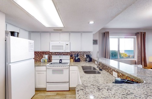 Myrtle Beach Apartment | Camelot By The Sea by Oceana Resorts