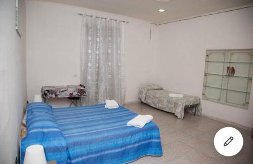 Naples City Centre House | Camera Greta