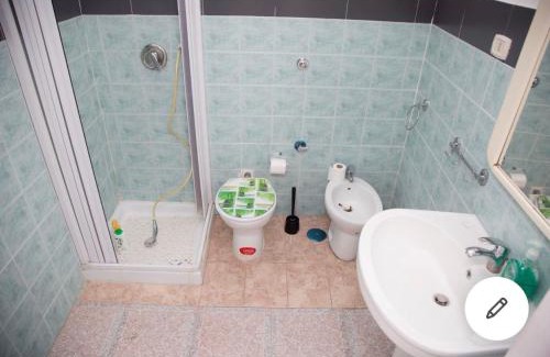 Naples City Centre House | Camera Greta