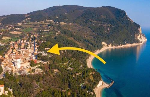 Sirolo House | Camera Vista Mare Sunrise-Top Panorama-Only Adults