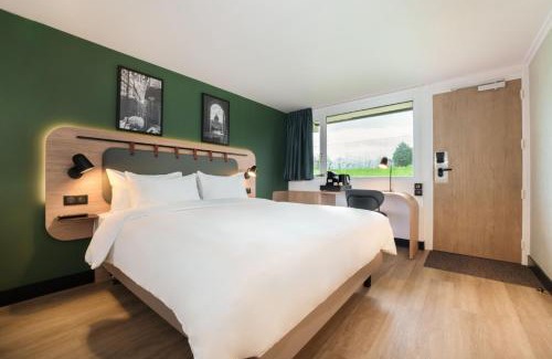 Pessac Hotel | Campanile NATURE - Bordeaux Sud Pessac