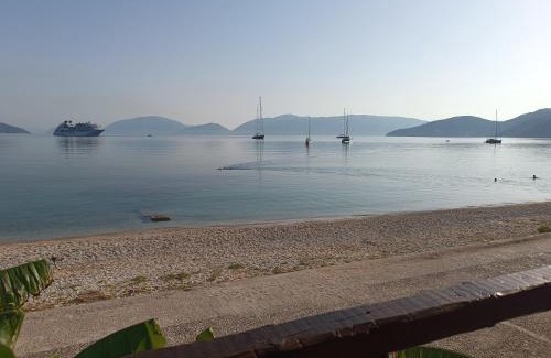 Sami Other | Camping Karavomilos
