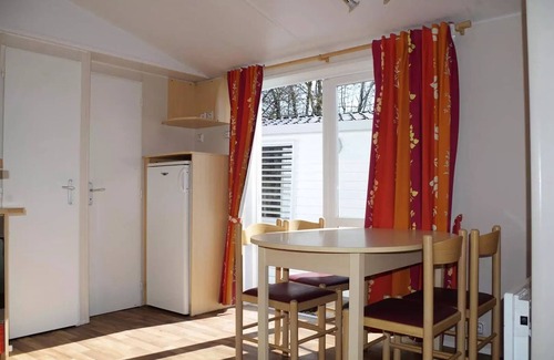 Miribel-les-Echelles House | Camping Le Balcon de Chartreuse* - Mobile home Myrtille 4 rooms 8 people
