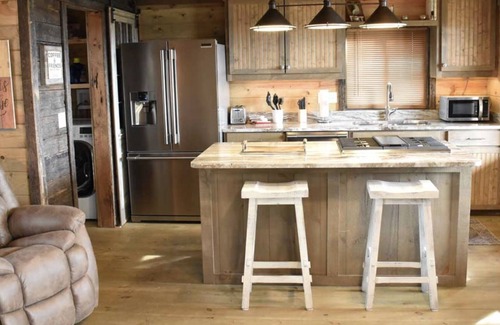 Eureka Springs Cabin | Can U Canoe Tiny Home 117