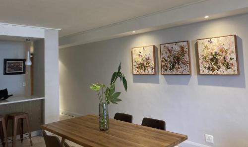 Victoria and Alfred Waterfront Apartment | Canal Quays 507