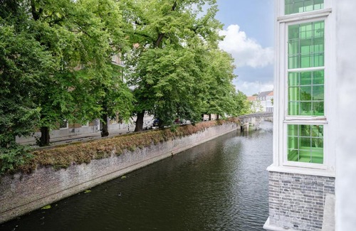 Historical Center Bruges Hotel | Canal View Hotel Ter Brughe by CW Hotel Collection