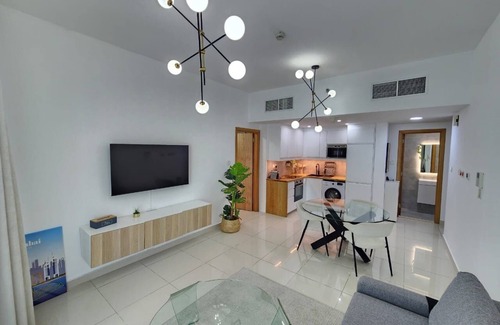 Al Sufouh 2 Apartment | Canal views at marina