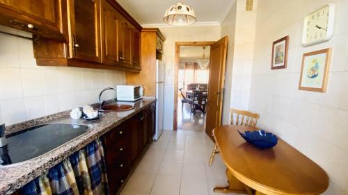 Los Cristianos Apartment | Canary Garden Sea Views by Deihu Experiences