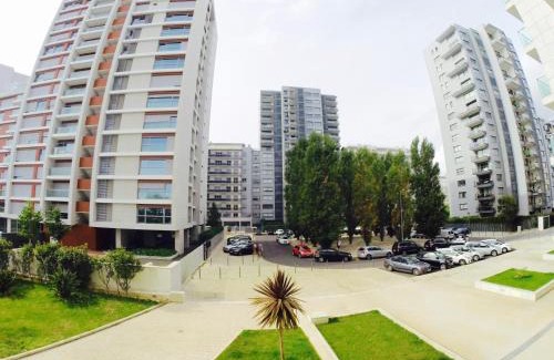 Cidade Universitaria House | Canas Guest House in Lisbon (AL)