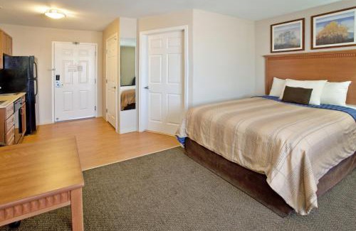 Yuma Hotel | Candlewood Suites Yuma by IHG