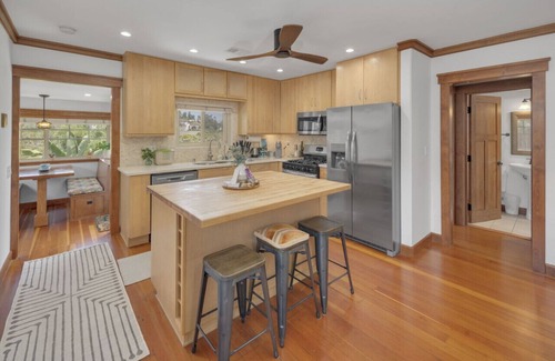 University Heights House | Canyonview UPPER LEVEL