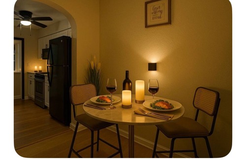 Fairlawn Condo | Capitol Hill King Bed Suite+Free Parking+Private Lounge