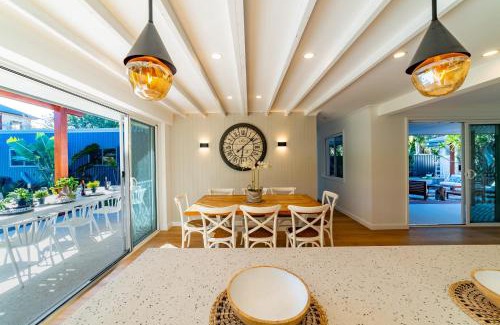 Shoal Bay Villa | Capri Beach House