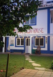 Baleal Hostel | Captain's Log House