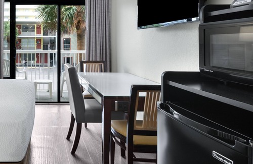 Myrtle Beach Apartment | Captain's Quarters Resort