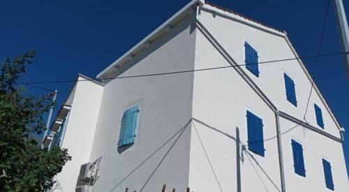Unije House | Car free island Unije Gasparini apartments