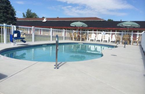 Niagara Falls Hotel | Caravan Motel