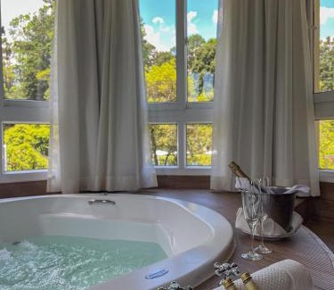 Loteamento Jardim Veu da Noiva Hotel | Carballo Hotel & Spa