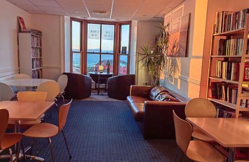 Aberystwyth House | Cardigan and Celtic Bay Guest House