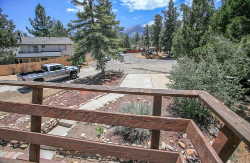 Big Bear Cabin | Cardinal Ridge