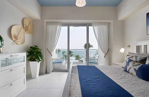 Juan Dolio - El Pueblo Apartment | Caribbean Beachfront Suite