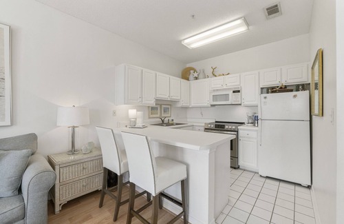 Crystal Beach Condo | Caribbean Dunes by Panhandle Getaways