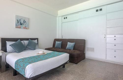 Punta Cancun Apartment | Caribbean Ocean view at the hotel zone