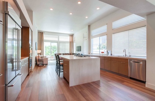 Carlsbad House | Carlsbad Family Hub with Work-Ready Space