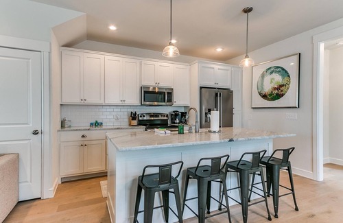 Eufaula House | Carlton Landing! Here Comes The Sun- Pet Friendly