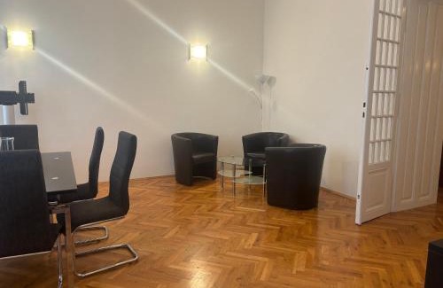 Innere Stadt Apartment | Carlton Suites