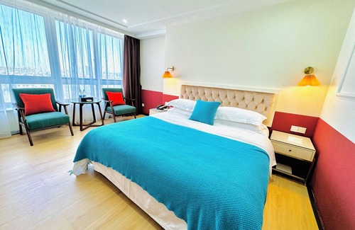 Guangzhou House | Carnation Business Hotel
