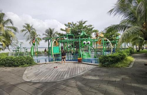 Gelang Patah Apartment | Carnelian Tower Hotel at Forestcity 4116 with WIFI
