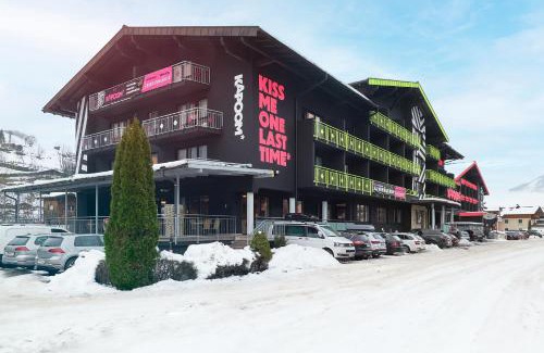 Kaprun Hotel | carpe solem KAPOOM - Last Chance! Nur noch bis 27 April 2025