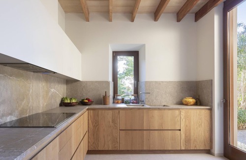 Consell House | CAS PADRINS. Impressive traditional Majorcan style house with swimming pool.